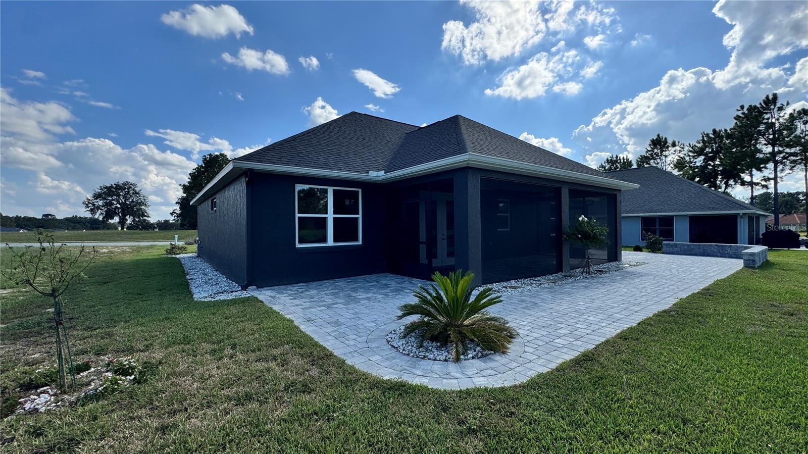 JULIETTE FALLS - Residential