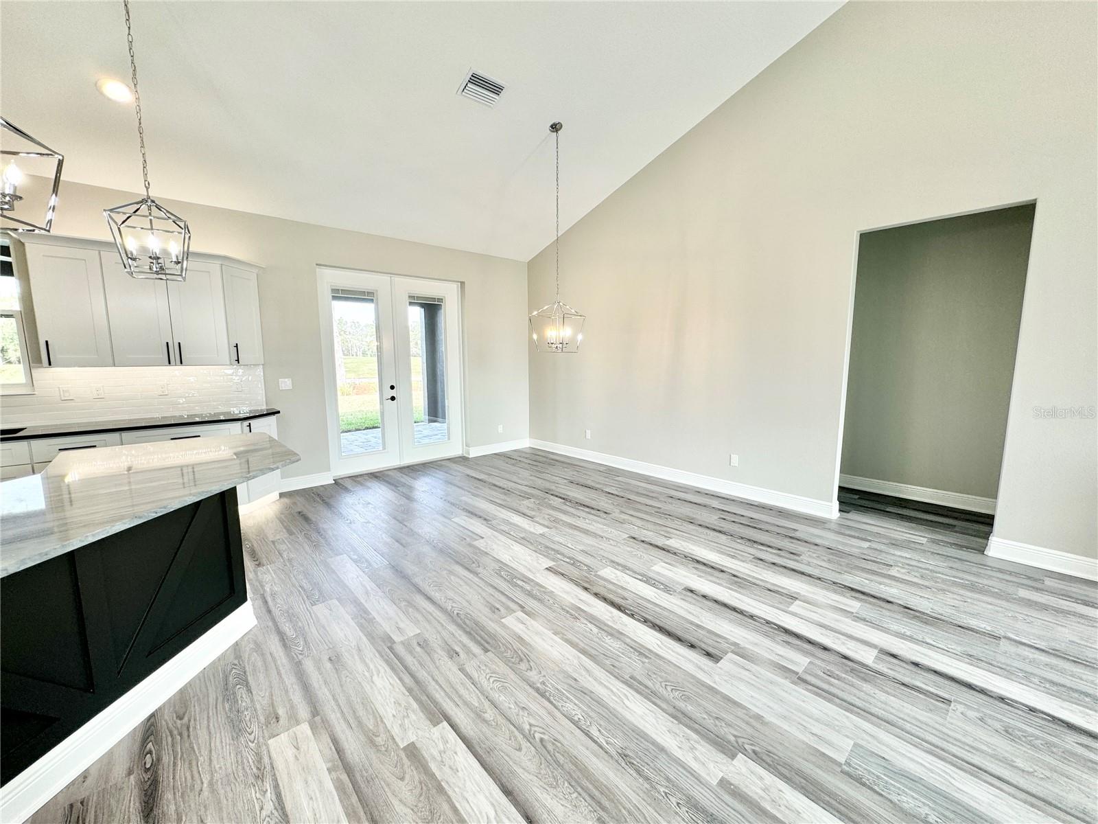 JULIETTE FALLS - Residential