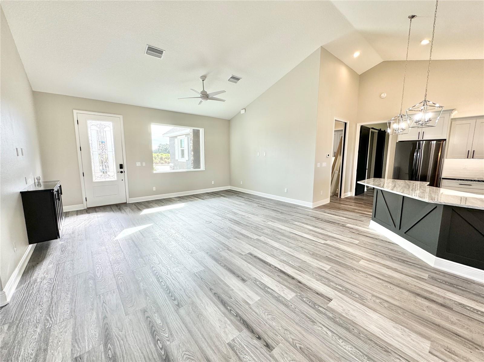 JULIETTE FALLS - Residential