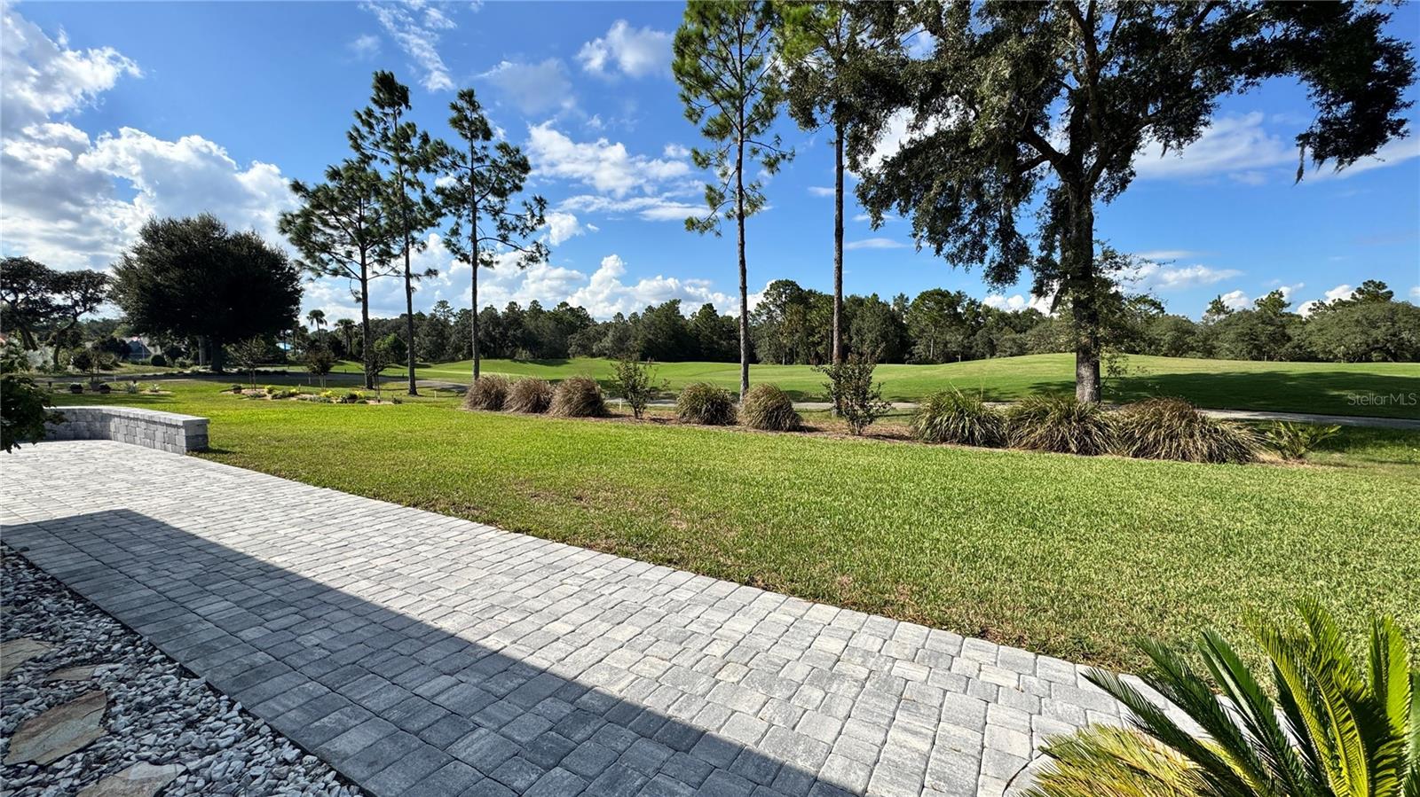 JULIETTE FALLS - Residential