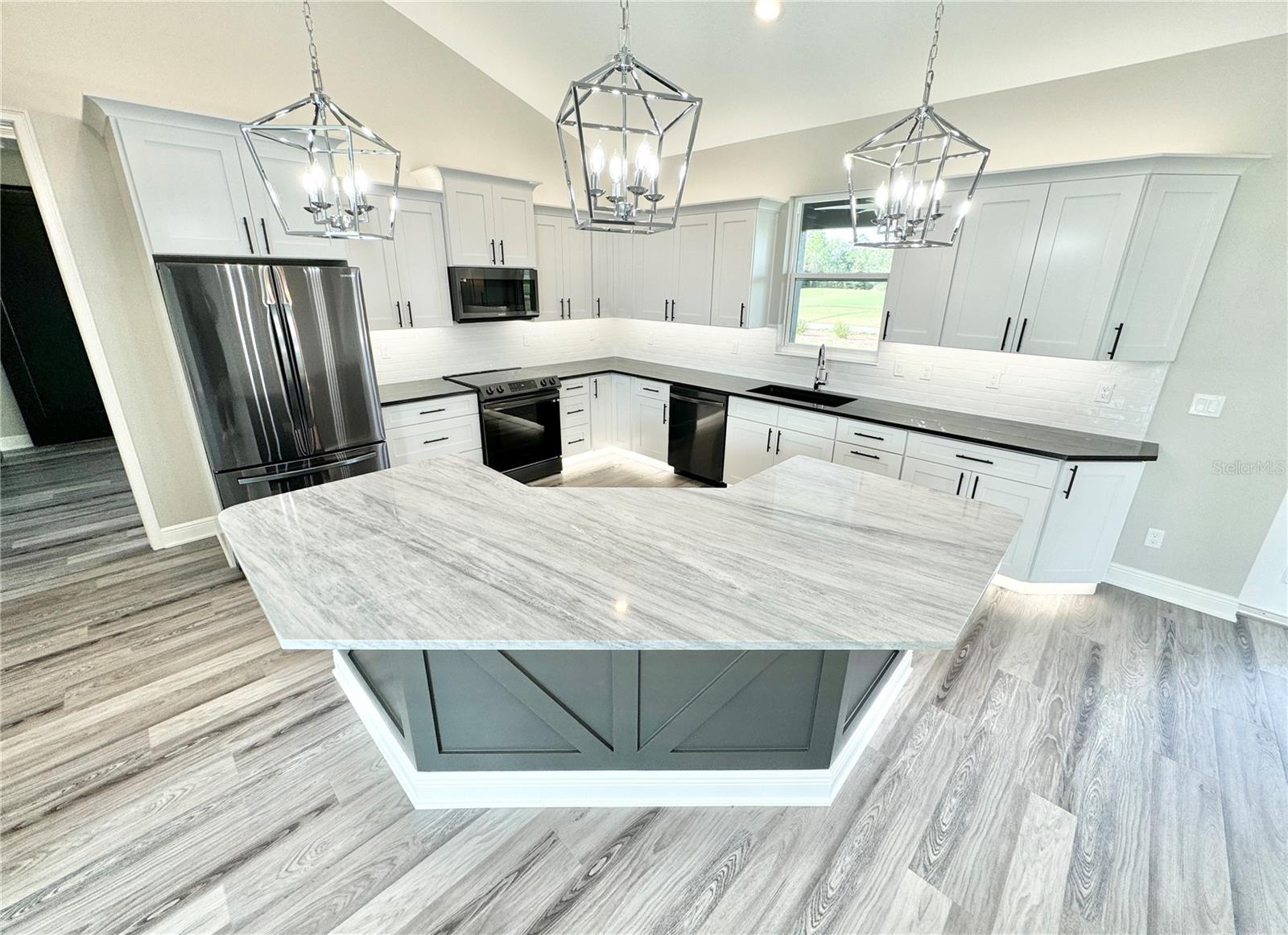 JULIETTE FALLS - Residential