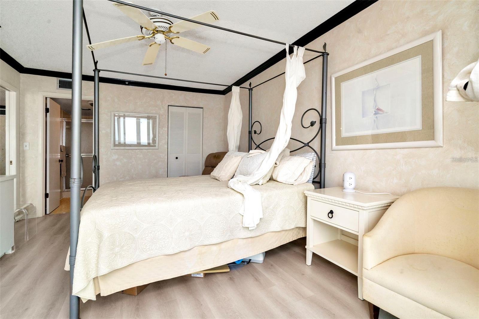 SURFSIDE TOWER CONDO - Residential Lease