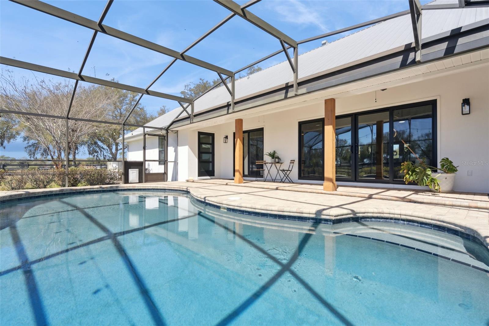 GROVELAND FARMS 32-22-25 - Residential