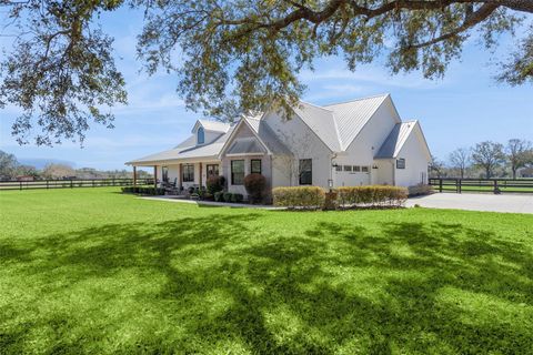 Tiny photo for 7100 Redwing Road, Groveland, FL 34736 (MLS # O6385216)