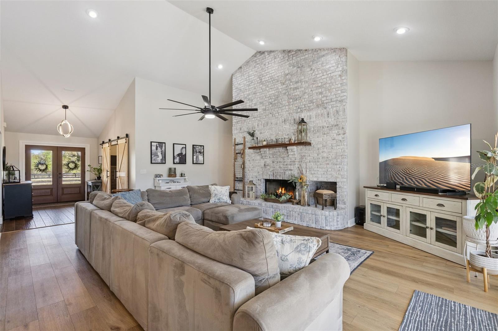 GROVELAND FARMS 32-22-25 - Residential