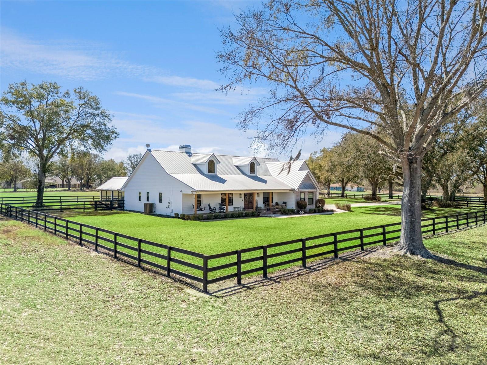 GROVELAND FARMS 32-22-25 - Residential