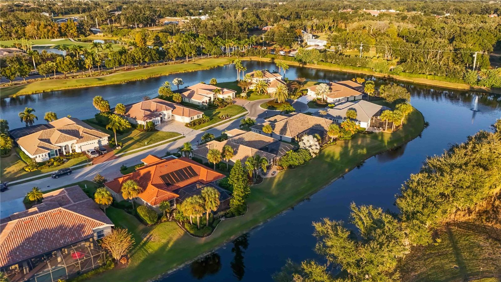 WATERLEFE GOLF & RIVER CLUB - Residential