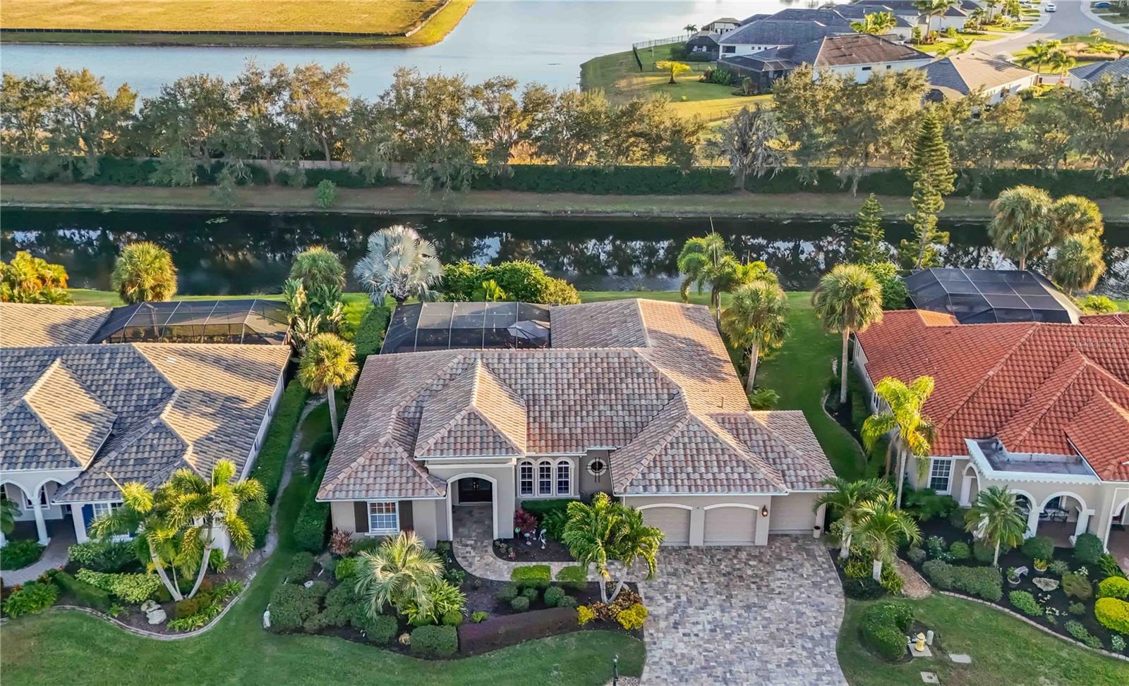 WATERLEFE GOLF & RIVER CLUB - Residential