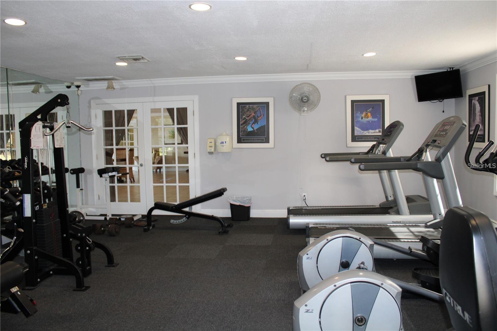 WHISPERING OAKS - Residential Lease