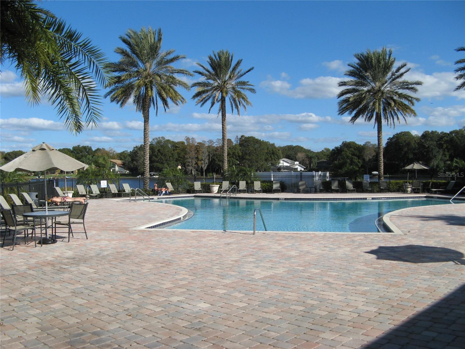 WHISPERING OAKS - Residential Lease