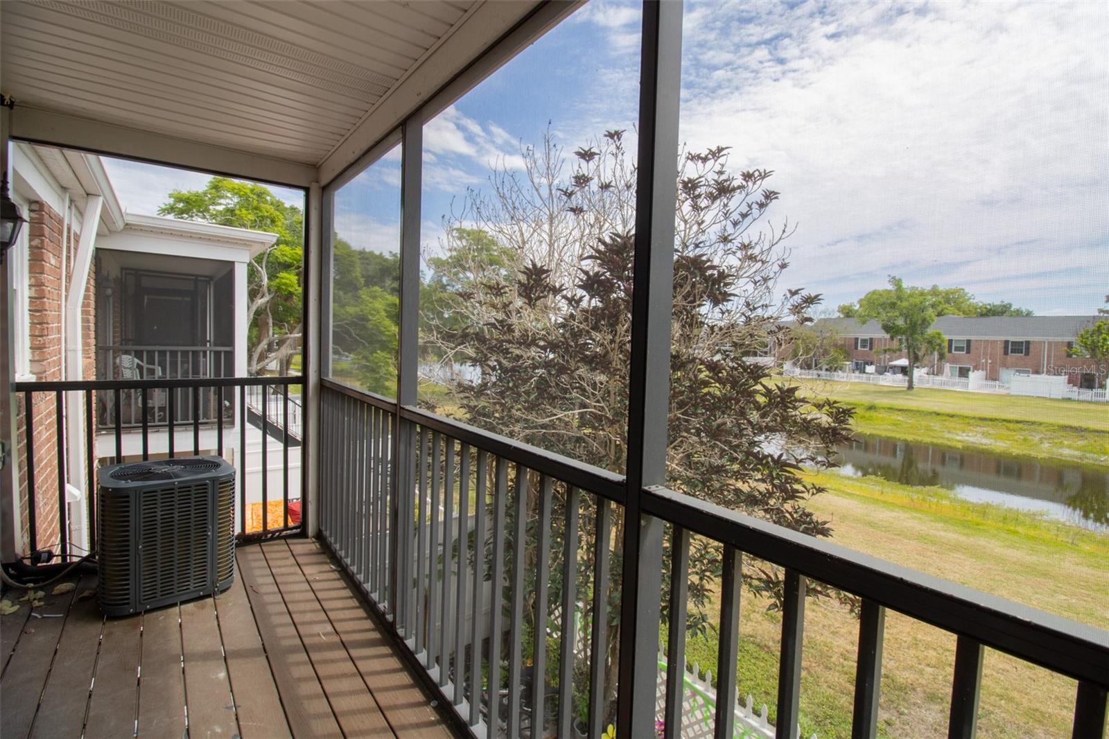 WHISPERING OAKS - Residential Lease
