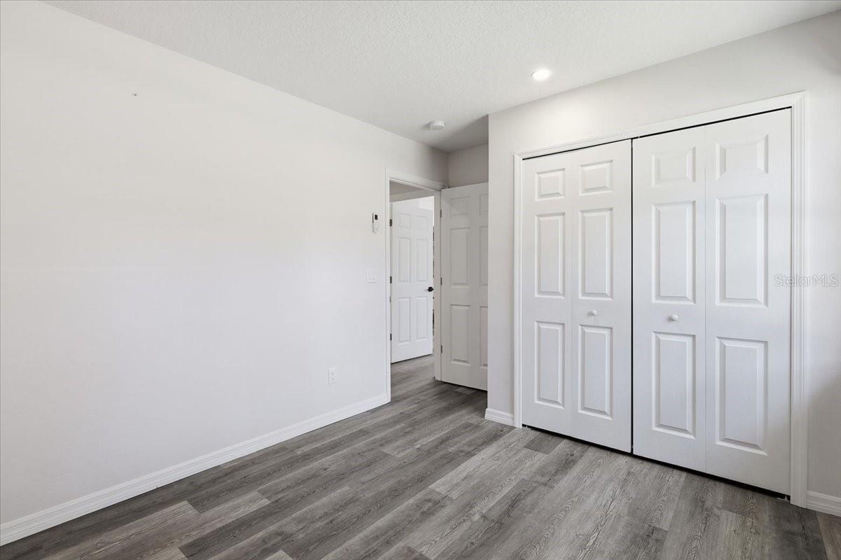 COLONY PARK - Residential