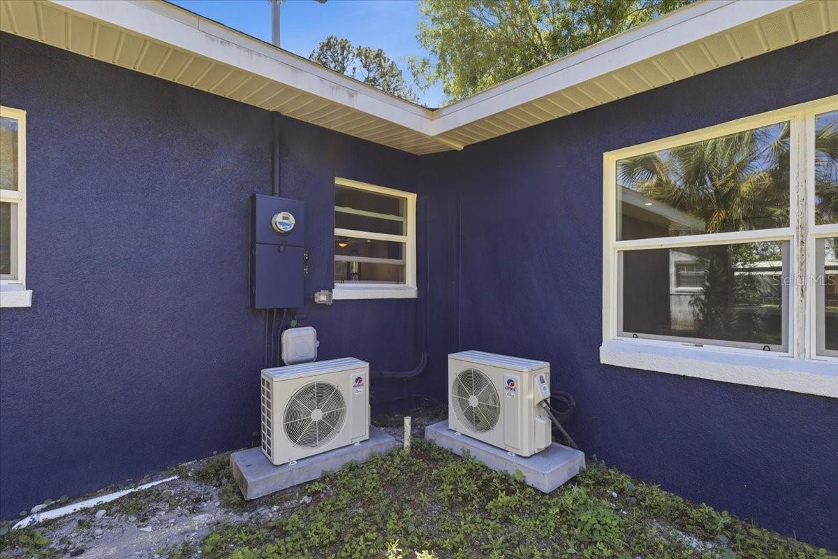 COLONY PARK - Residential