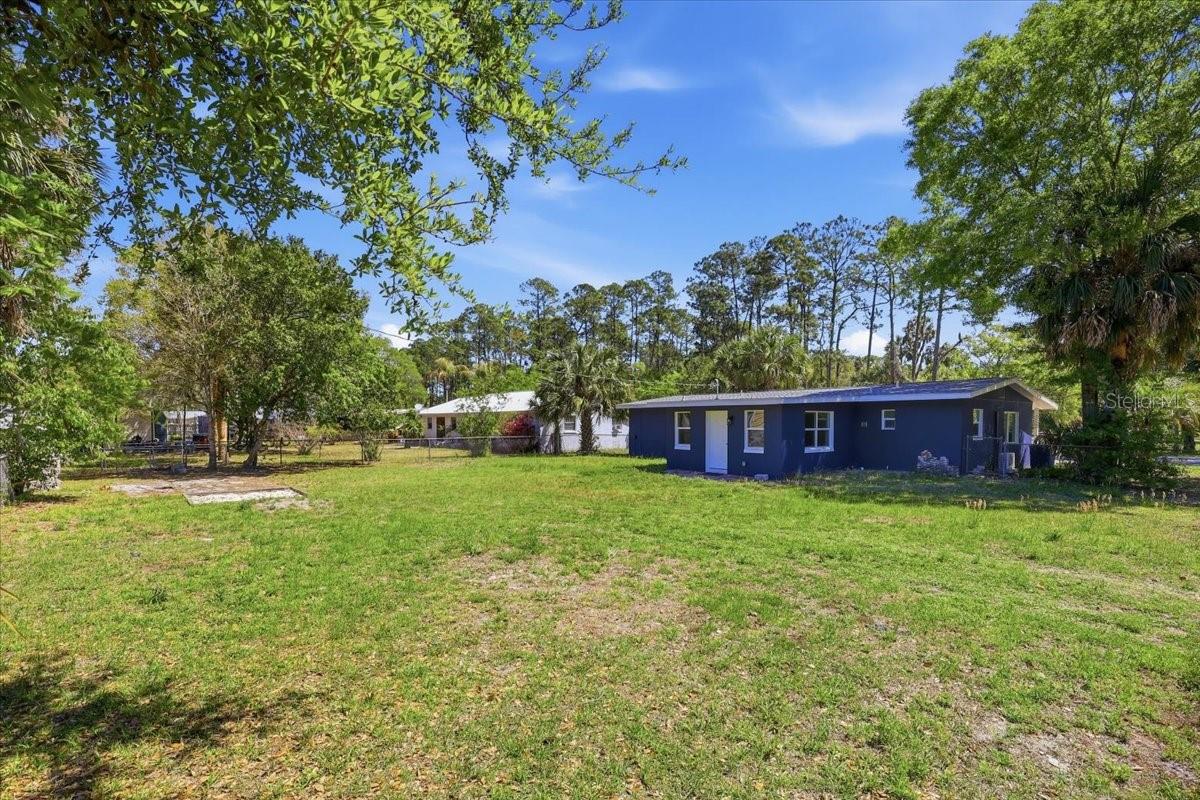 COLONY PARK - Residential