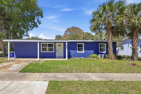 Photo of 600 E Holden Avenue, Bunnell, FL 32110 (MLS # FC317181)