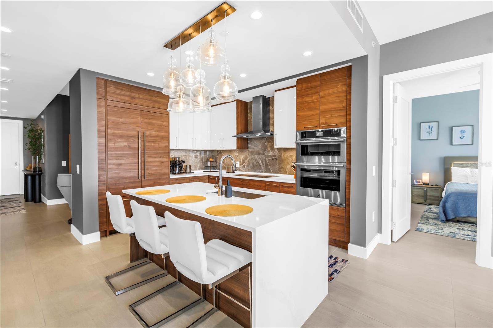 SALTAIRE CONDO - Residential