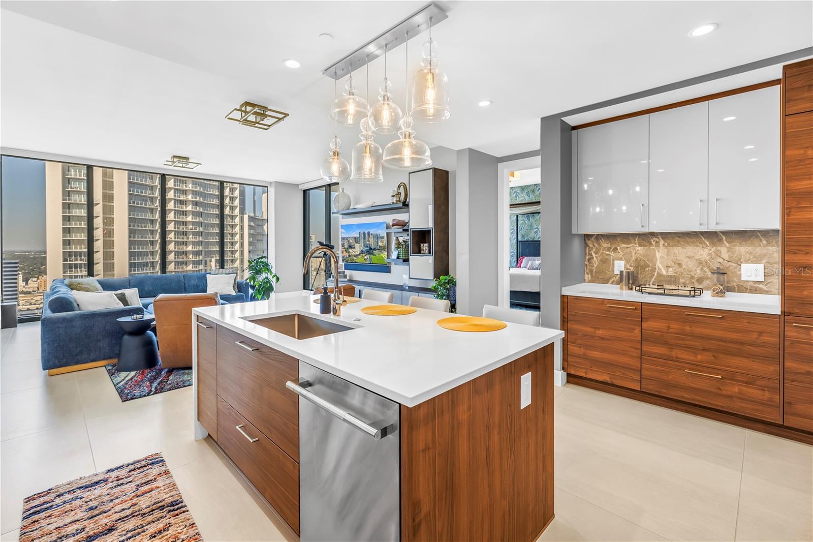 SALTAIRE CONDO - Residential