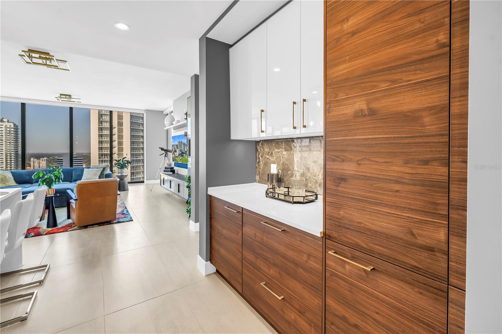 SALTAIRE CONDO - Residential