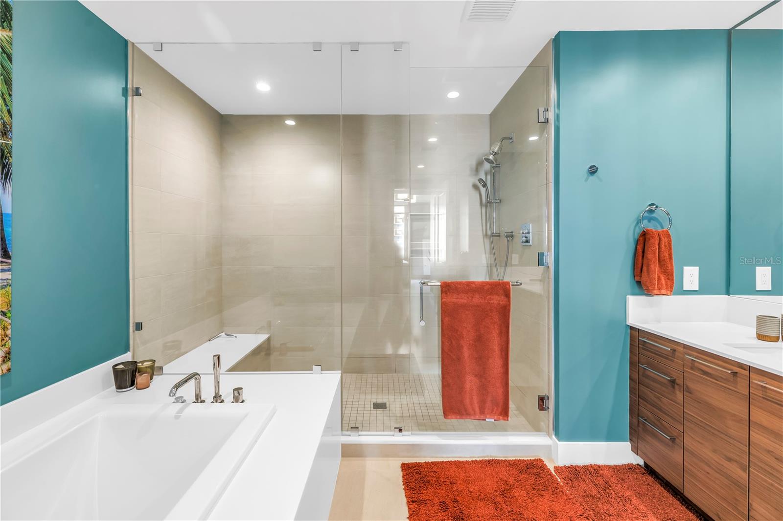 SALTAIRE CONDO - Residential