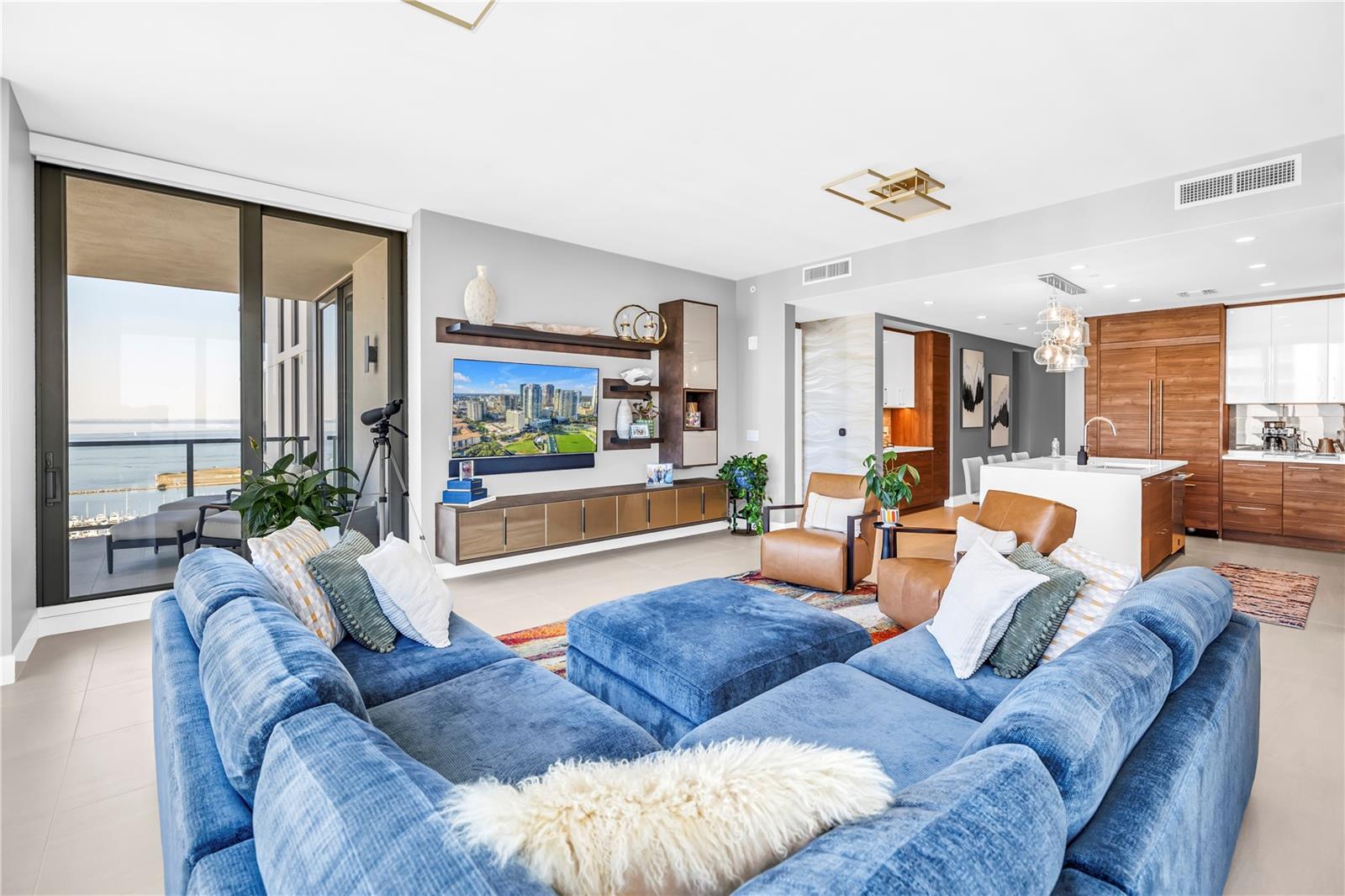 SALTAIRE CONDO - Residential