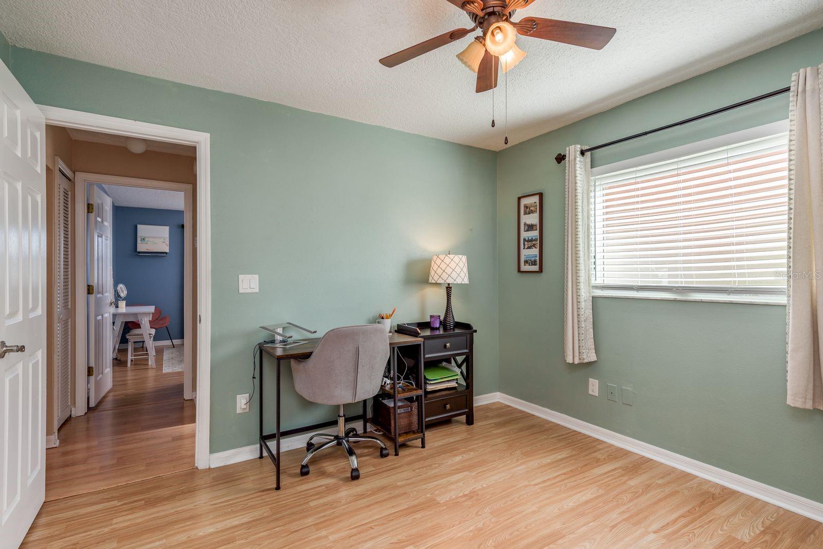 WHISPER LAKE SUB - Residential