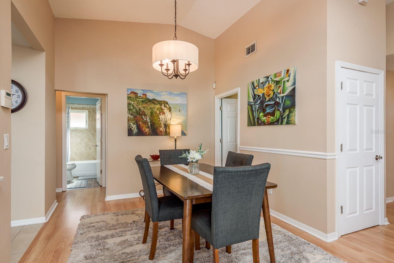 WHISPER LAKE SUB - Residential