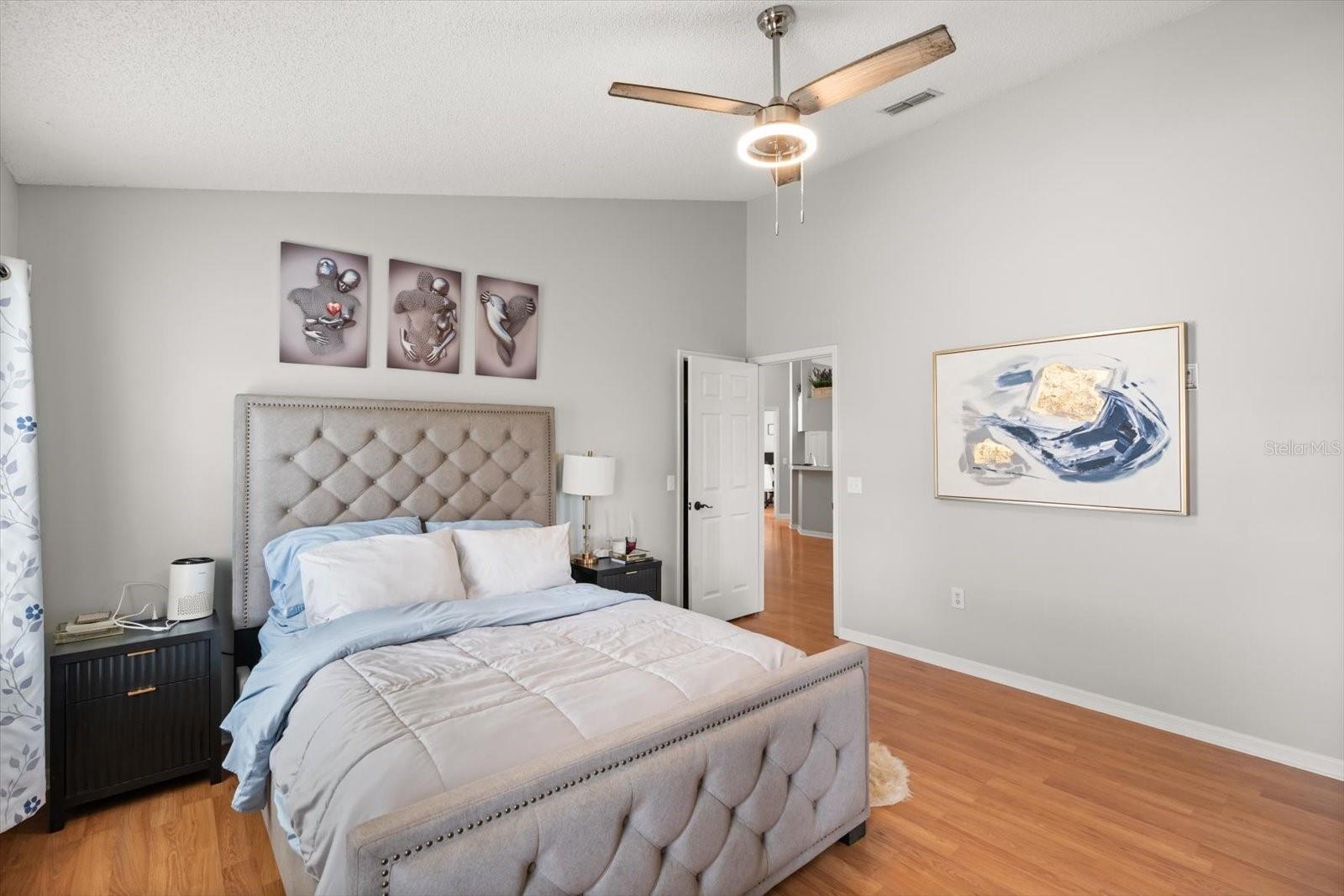 CHASE GROVES UNIT 1 - Residential