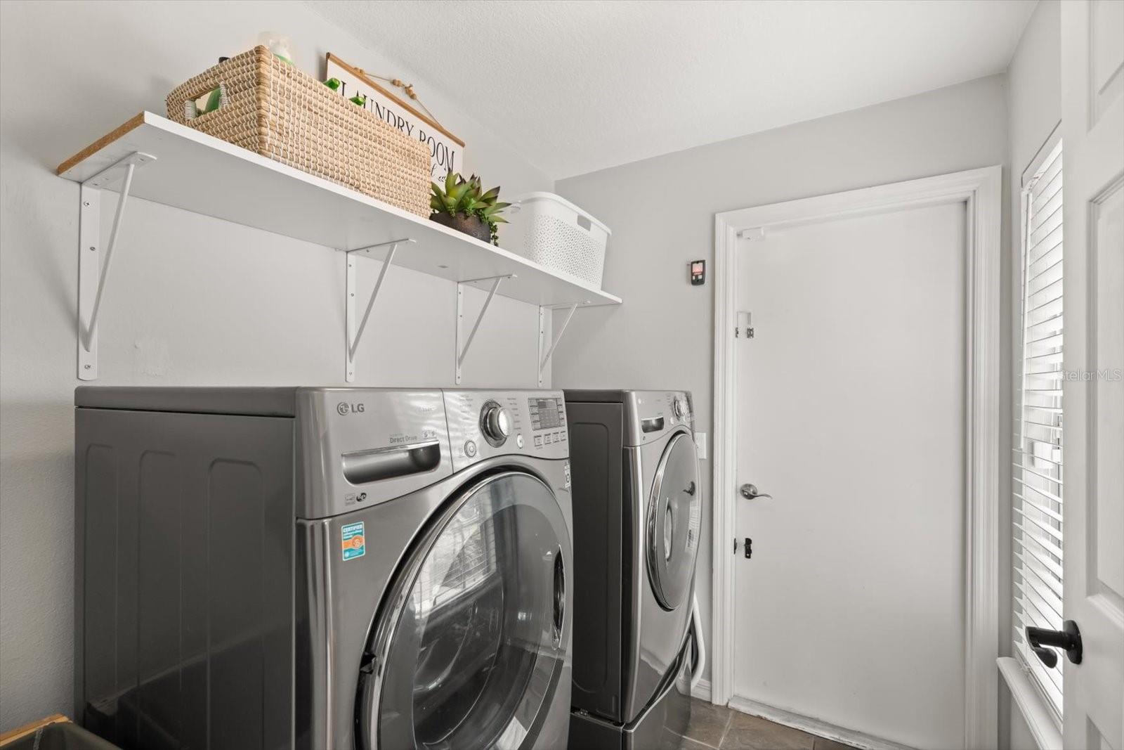 CHASE GROVES UNIT 1 - Residential