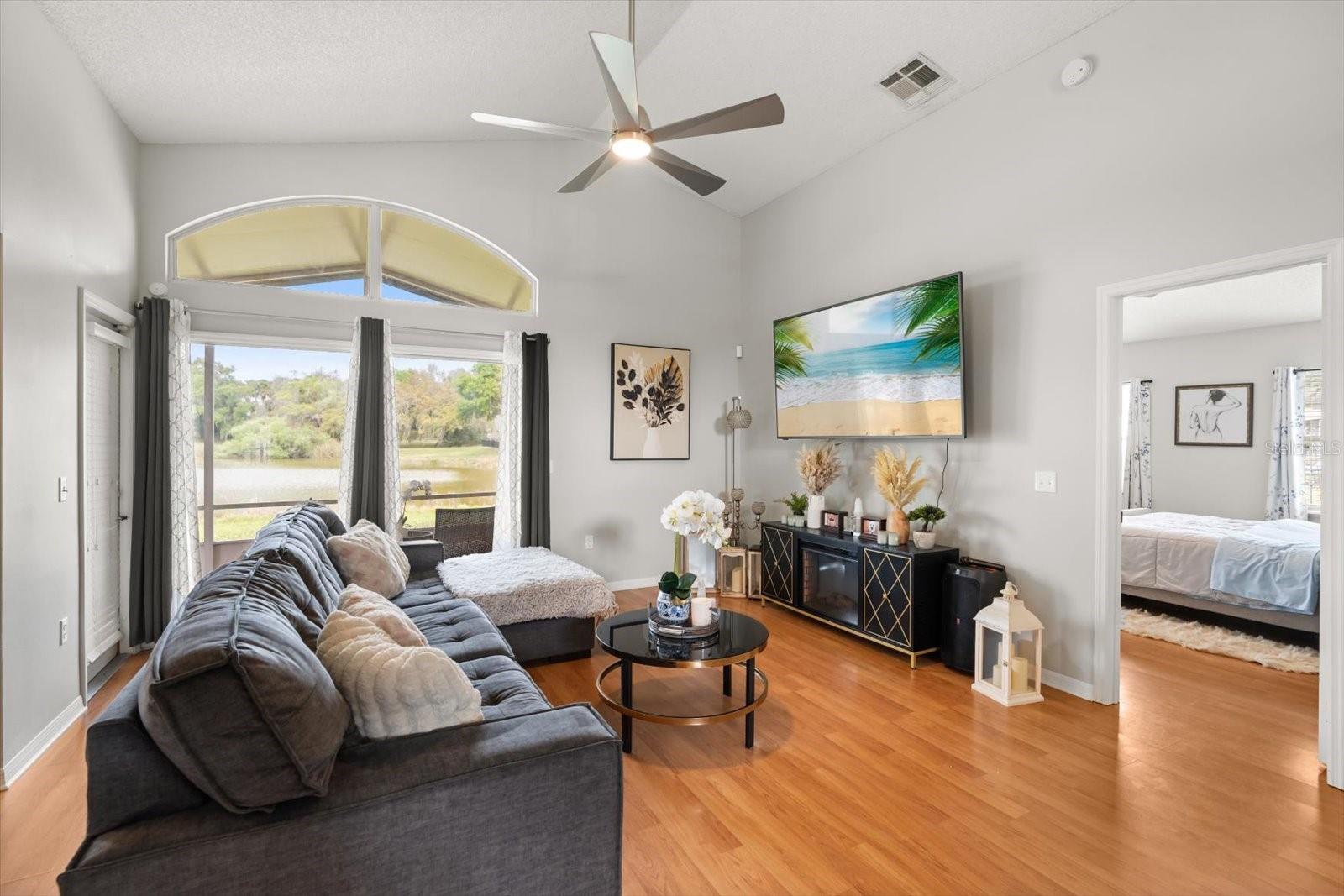 3114 DELLCREST PLACE