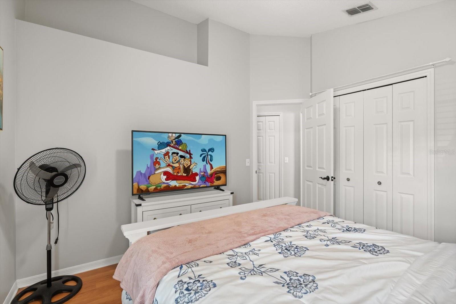 CHASE GROVES UNIT 1 - Residential