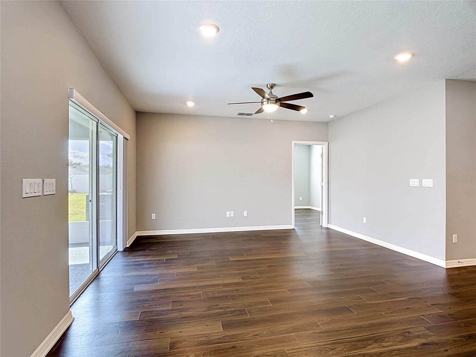 SIENA RESERVE PH 2C - Residential