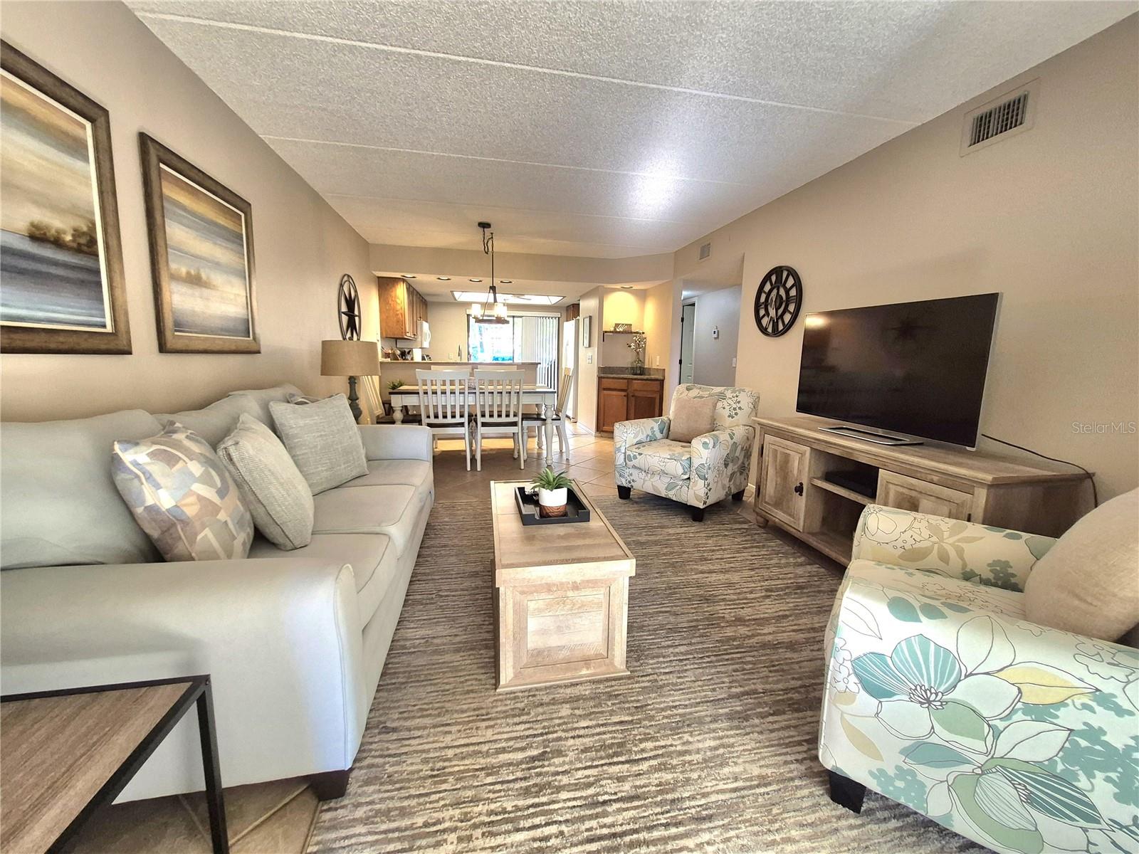 EAST LAKE WOODLANDS WOODLAKE RUN - Residential