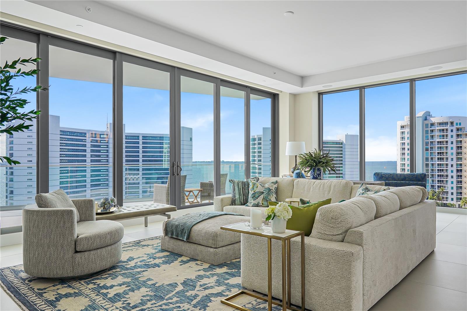 THE RITZ-CARLTON RESIDENCES, SARASOTA - Residential