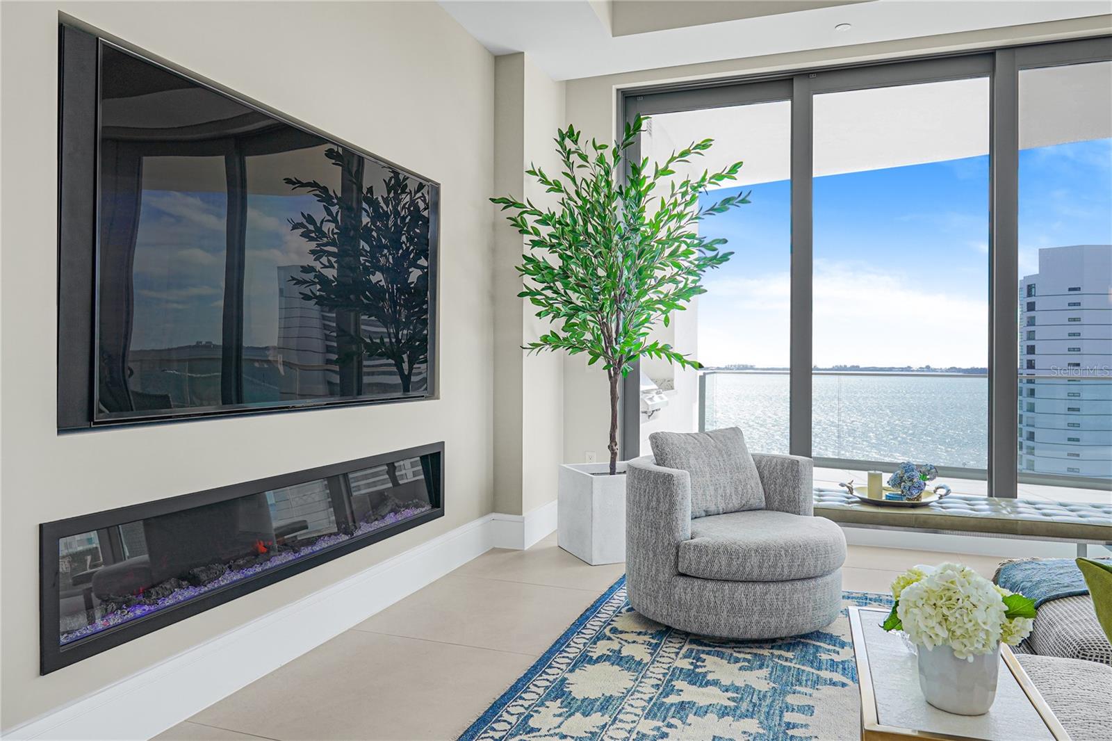 THE RITZ-CARLTON RESIDENCES, SARASOTA - Residential