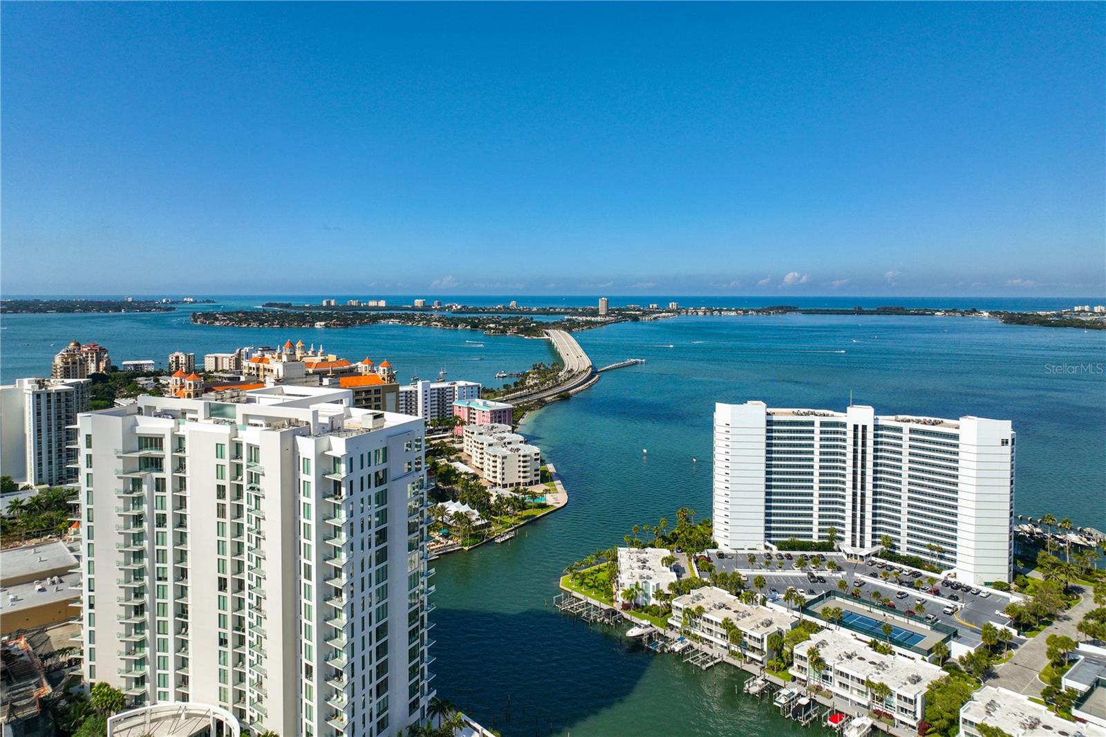 THE RITZ-CARLTON RESIDENCES, SARASOTA - Residential