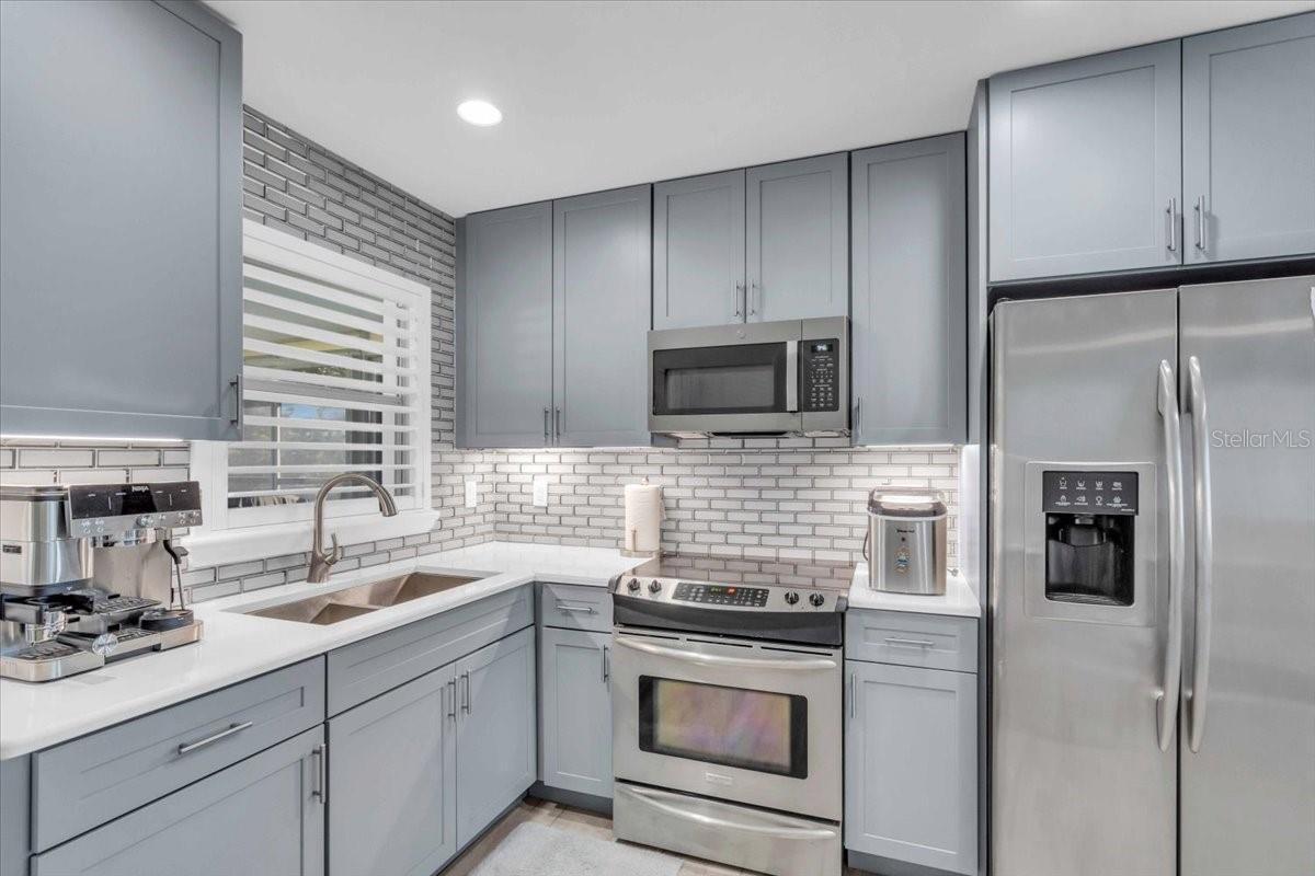 PORT CHARLOTTE 15 REP 02 - Residential