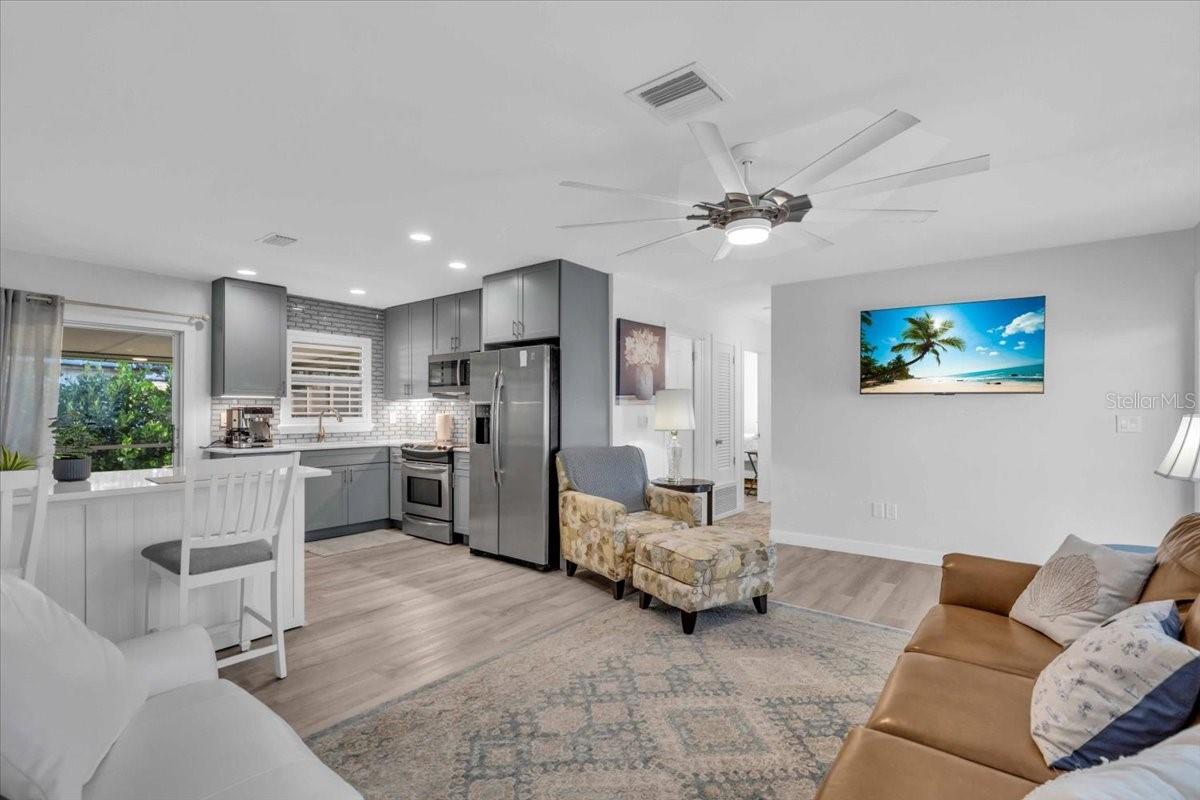 PORT CHARLOTTE 15 REP 02 - Residential
