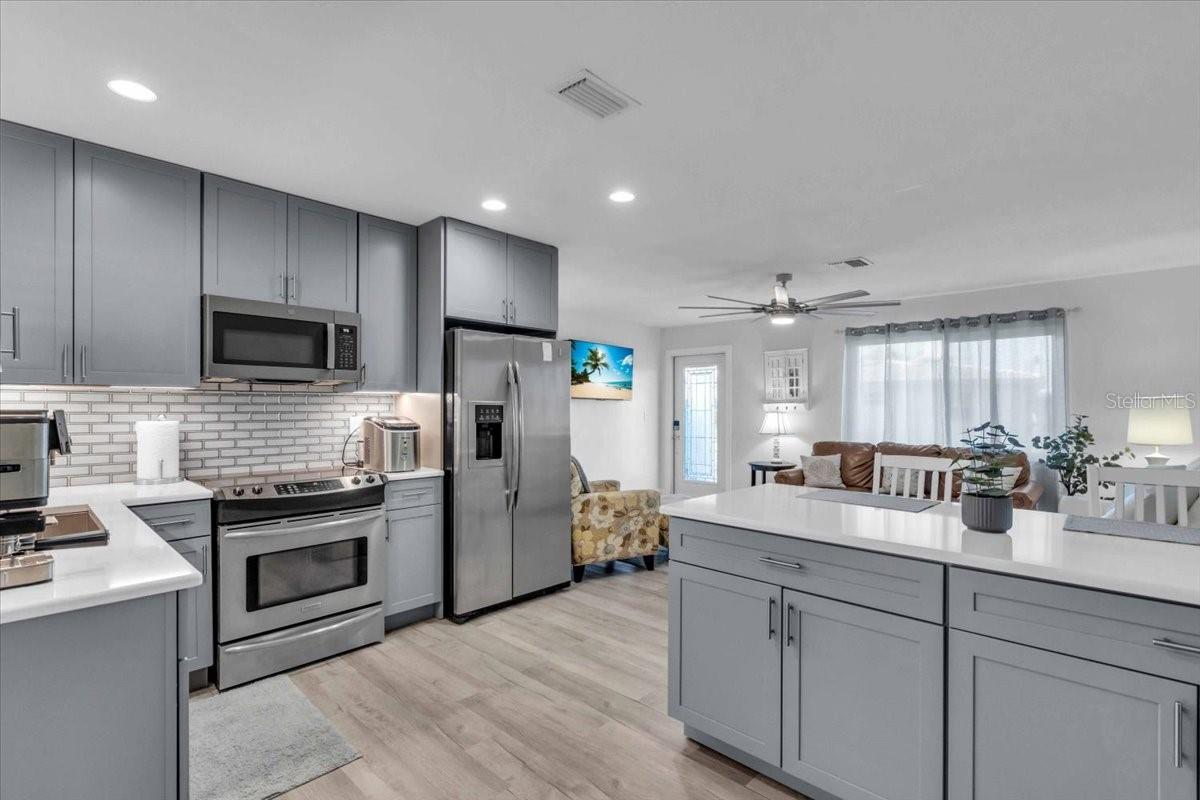 PORT CHARLOTTE 15 REP 02 - Residential