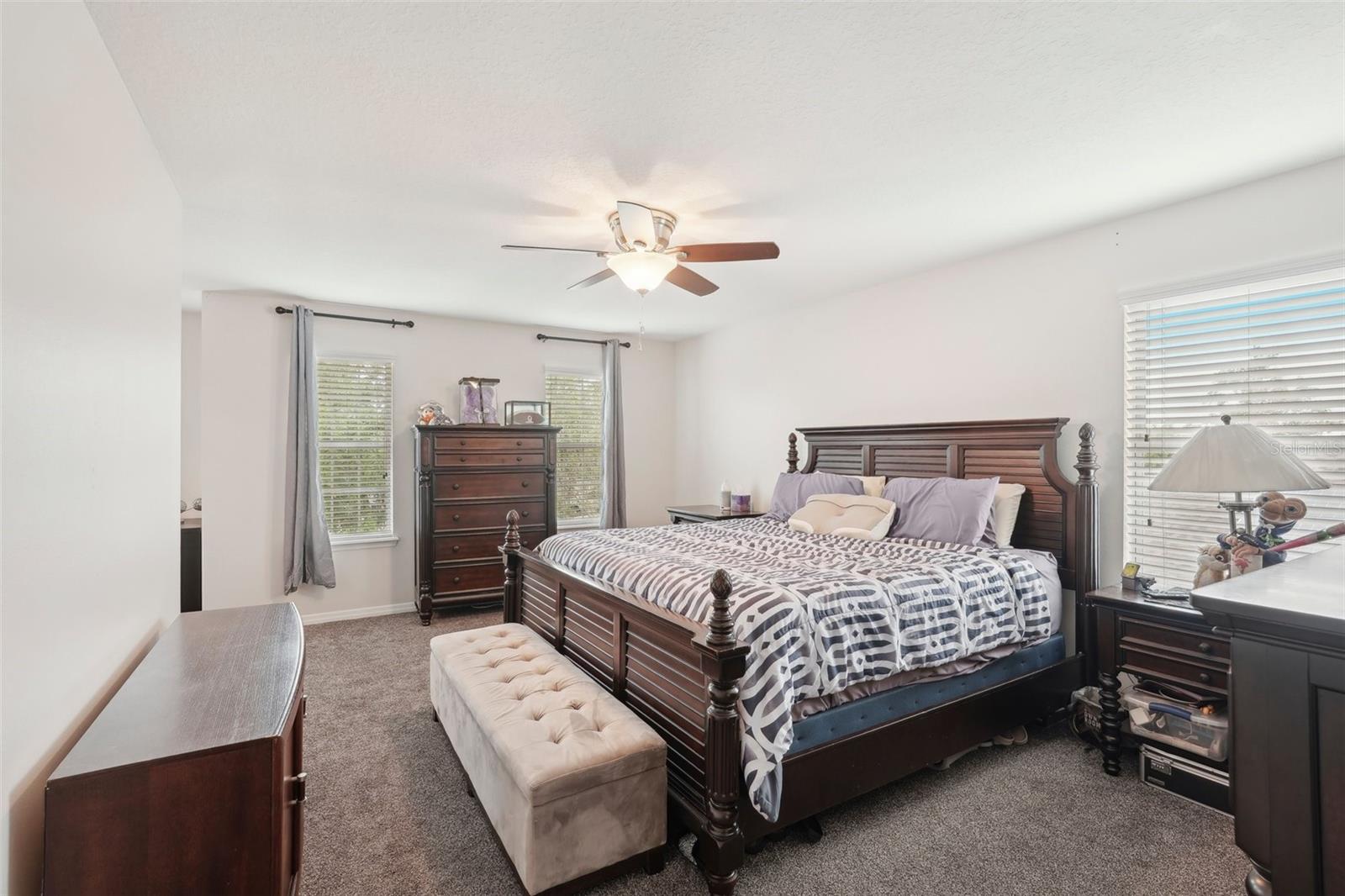 12402 FAIRLAWN DRIVE