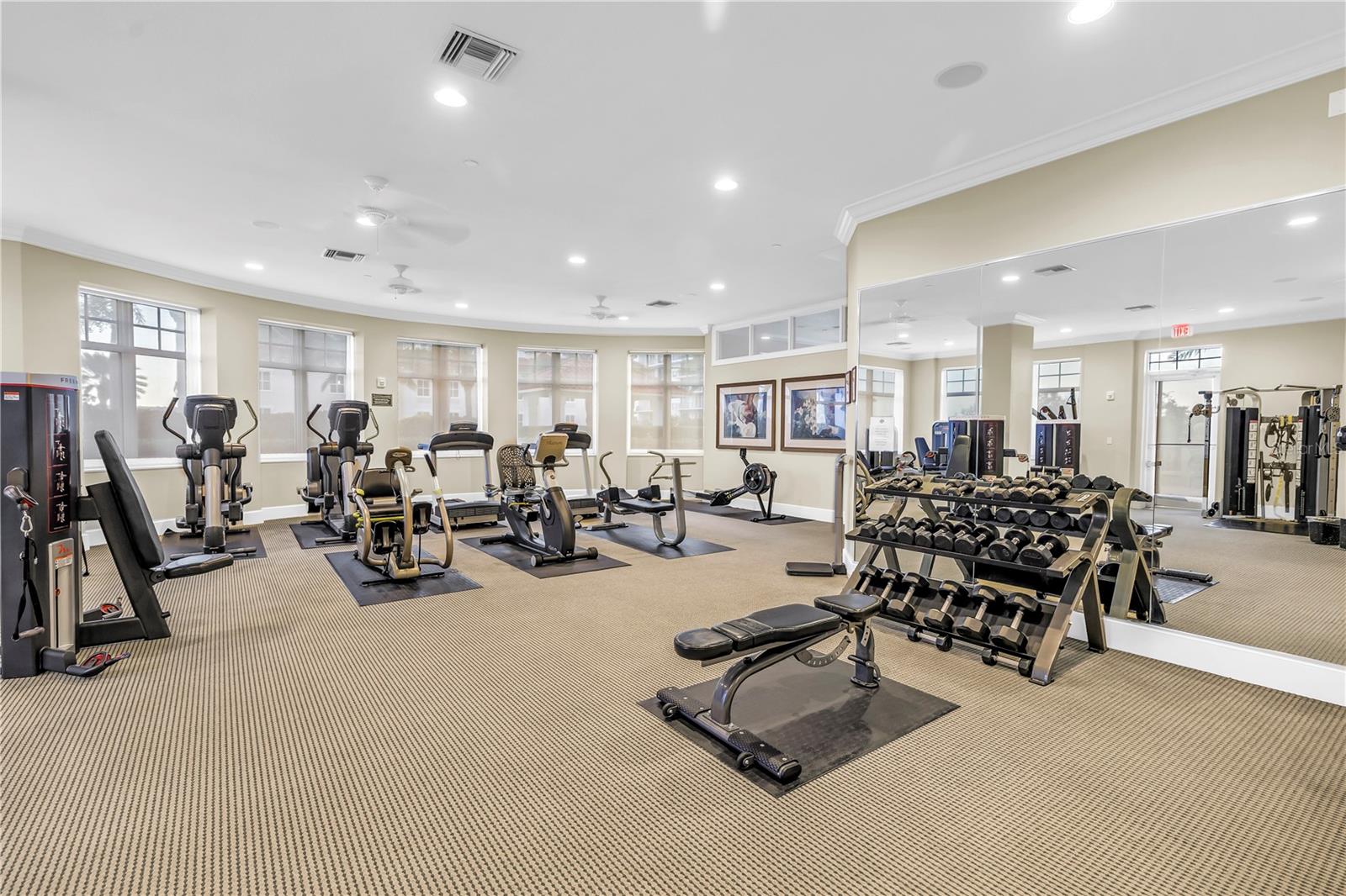 FLORENCIA CONDO - Residential