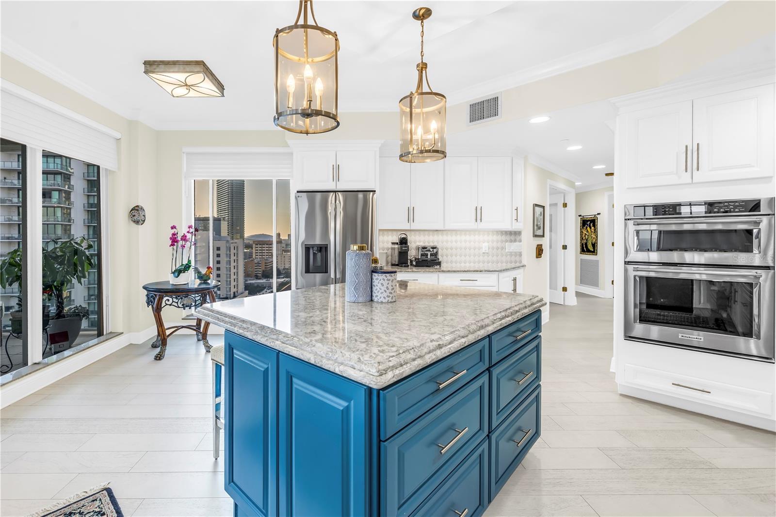 FLORENCIA CONDO - Residential