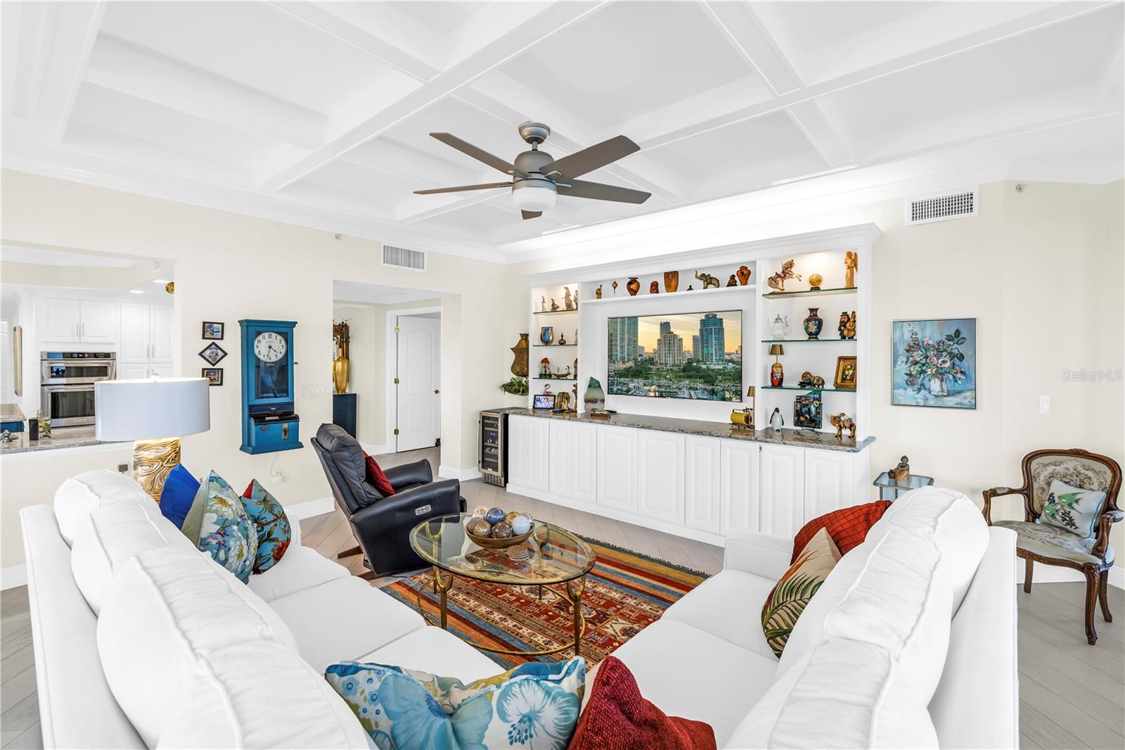 FLORENCIA CONDO - Residential