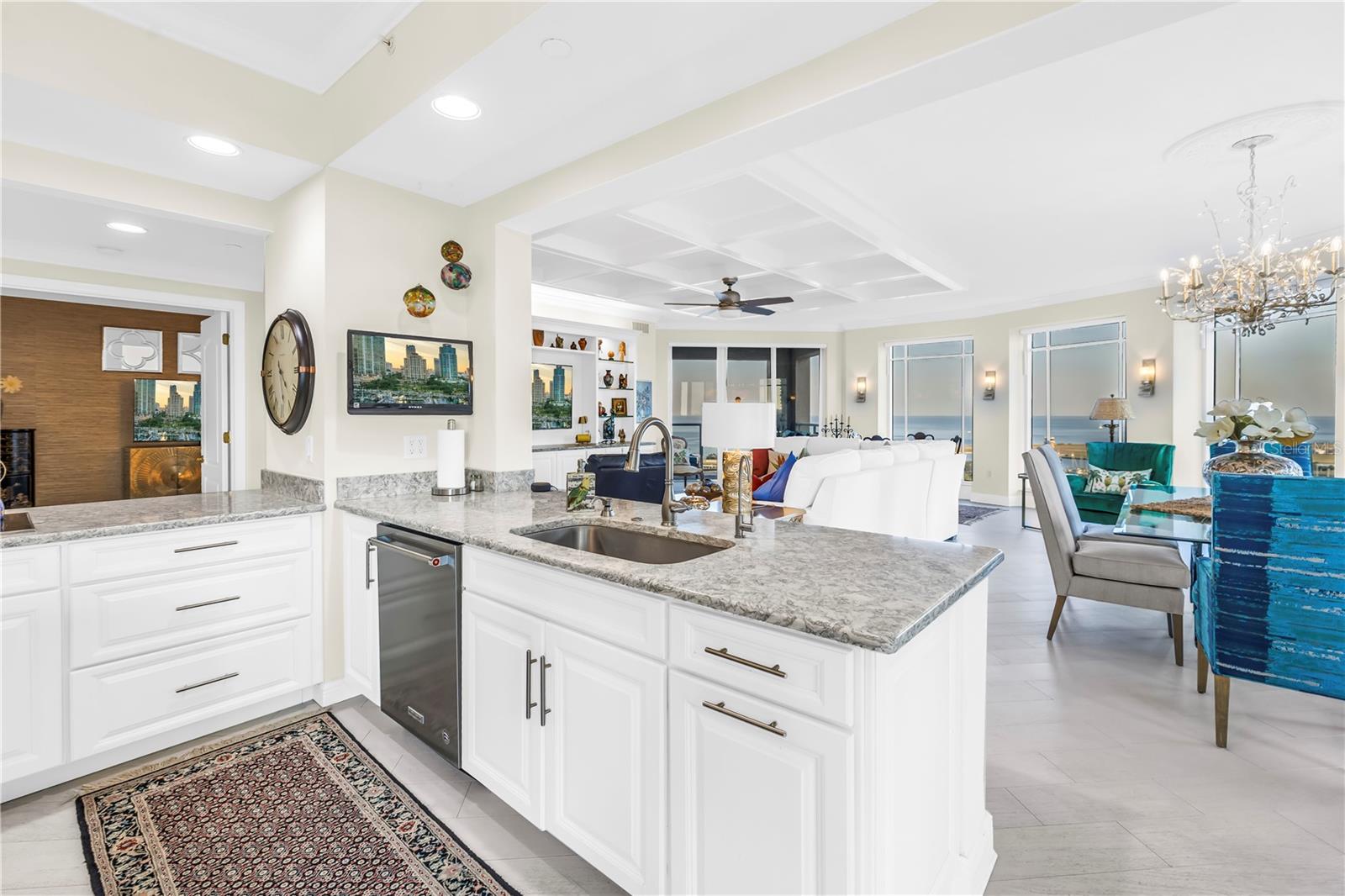 FLORENCIA CONDO - Residential