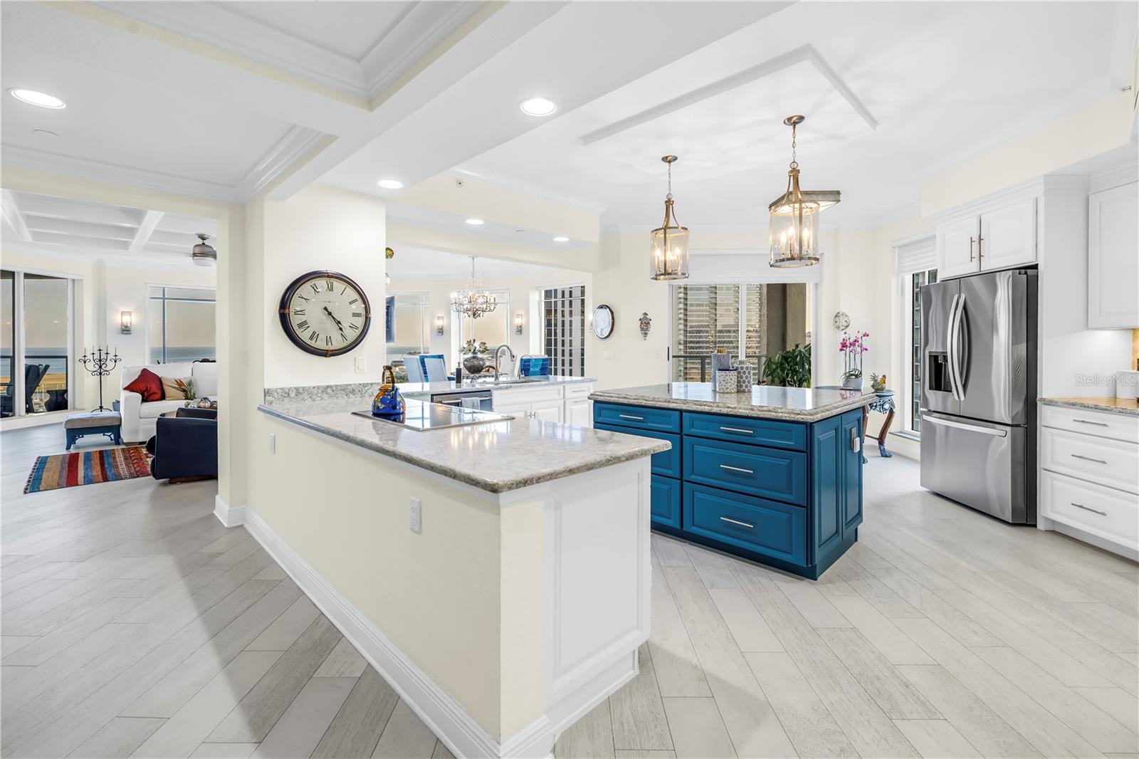 FLORENCIA CONDO - Residential