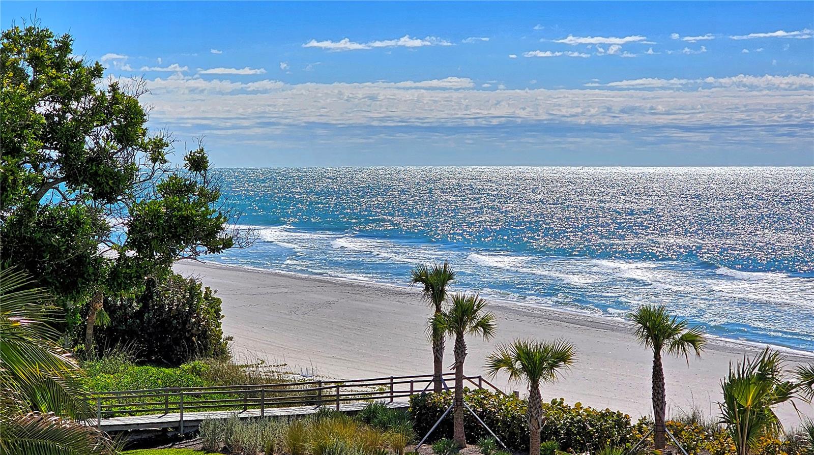 PRIVATEER SOUTH - Residential