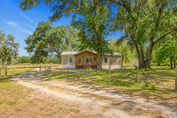 40949 JERRY RD, ZEPHYRHILLS, FL 33540 - Image b3f6c4a5b9ef5743f99ba3bd20dea7aa/1123014627
