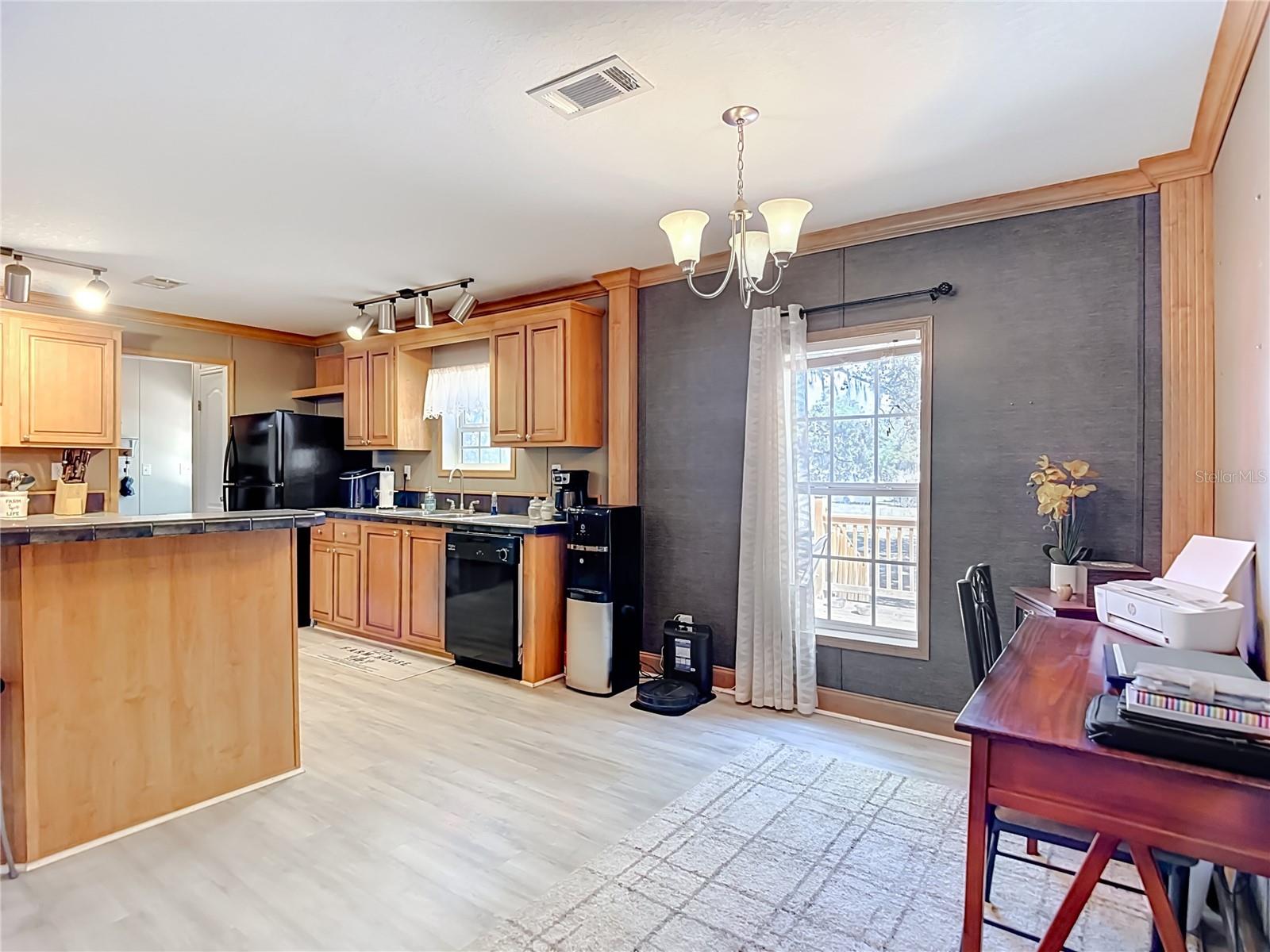 CRYSTAL SPRING COLONY FARMS - Residential