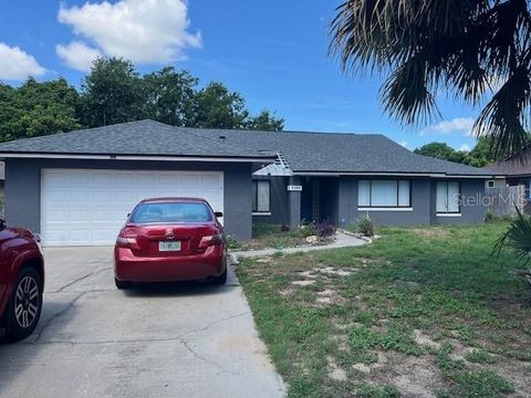 Photo of 6280 Misson Drive, Orlando, FL 32810 (MLS # O6348156) Photo of 6280 Misson Drive, Orlando, FL 32810 (MLS # O6348156)