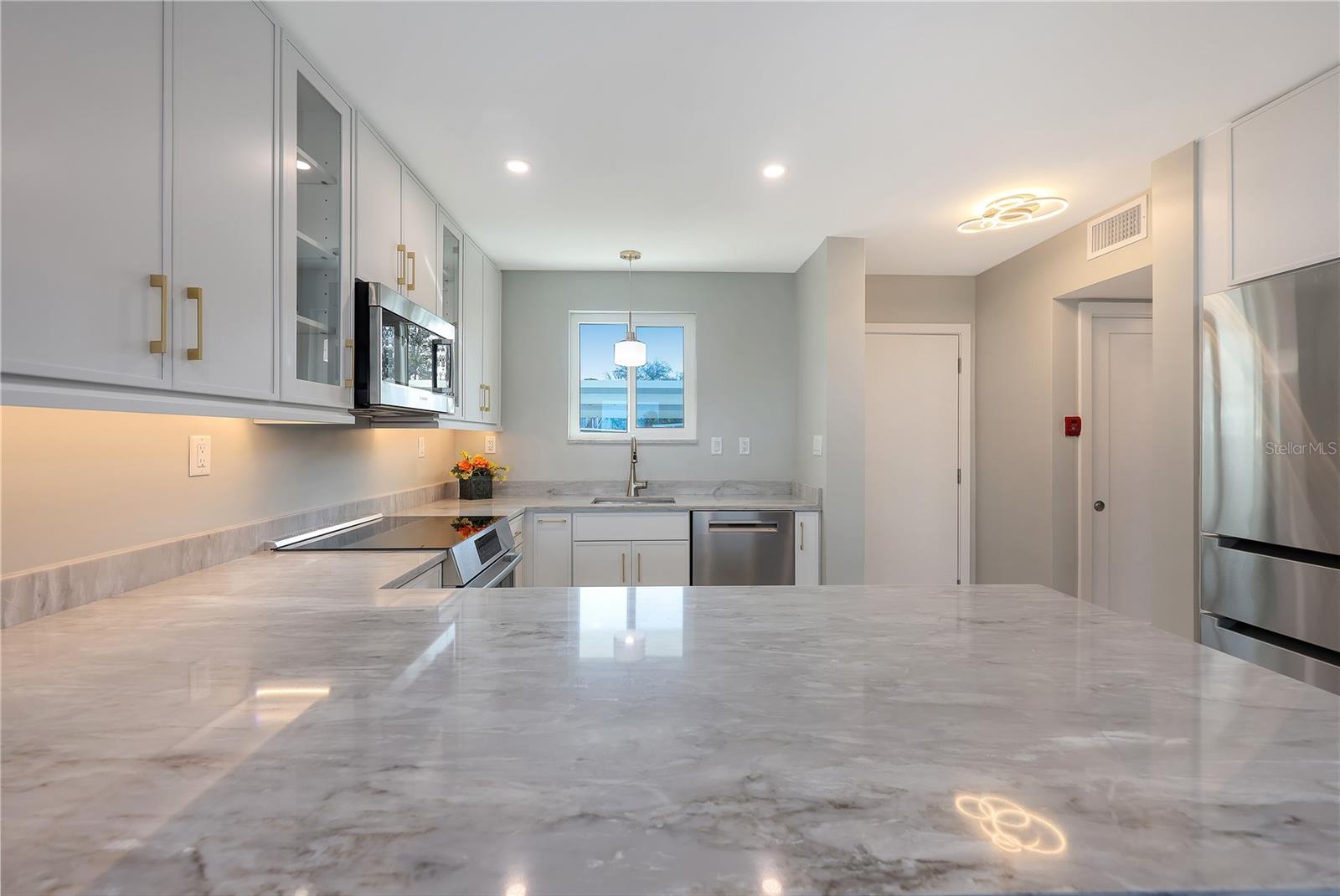 SARASOTA HARBOR EAST - Residential