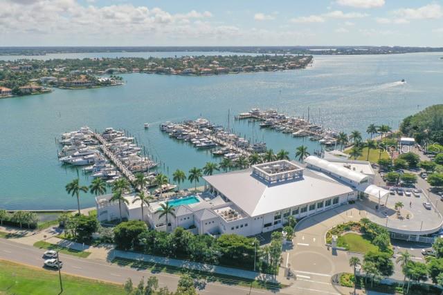 SARASOTA HARBOR EAST - Residential